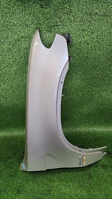 Переднее правое BMW, 2005 г., Б/у, Оригинал at lalafo.kg Переднее правое BMW, 2005 г., Б/у, Оригинал