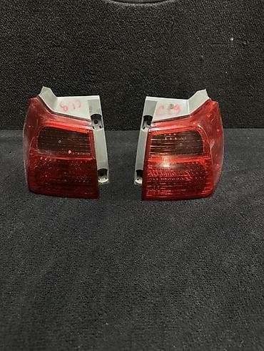 Комплект стоп-сигналов Honda 2003 г., Б/у, Оригинал, Япония at lalafo.kg Комплект стоп-сигналов Honda 2003 г., Б/у, Оригинал, Япония