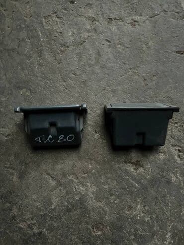 оригинальные расходные материалы 40 фотобумага: Toyota Land Cruiser 80 Пепельница, Тойота Лэнд Круизер 80 Салонная — 1