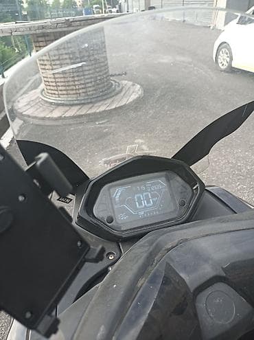 3s yamaha: Макси-скутер Yamaha, 150 куб. см, Бензин, Б/у — 3
