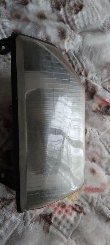 Хонда Honda фара на 3 кузов. звонить на whatsapp