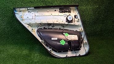 bmv e32: Обшивка двери задняя правая Е70 Год 2008 В отличном состоянии, очень — 4