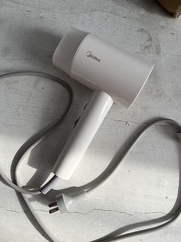 фен фаба: Фен от Midea. Почти новый, в комплекте насадка и коробка. Компактный — 1