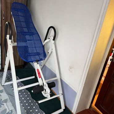 Инверсионный стол для растяжки позвоночника и разгрузки спины