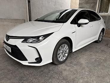 corolla: Toyota Corolla: 2021 г., 1.8 л, Вариатор, Гибрид, Седан — 3
