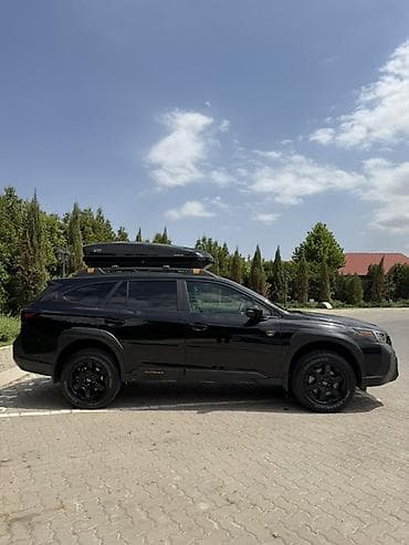 outback: Subaru Outback: 2022 г., 2.4 л, Вариатор, Бензин, Универсал — 2