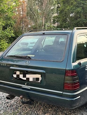 Mercedes-Benz E-Class: 1995 г., 2.2 л, Автомат, Бензин, Универсал