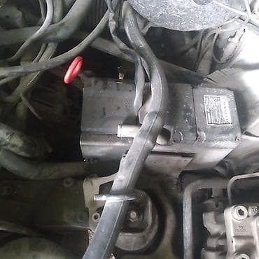 Audi 100: 1992 г., 2.3 л, Автомат, Бензин, Седан — 3