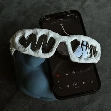 mark jakobs: Солнцезащитные очки очки, Унисекс, Нестандартные — 1