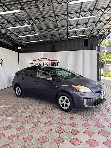 Toyota Prius: 2012 г., 1.8 л, Автомат, Гибрид, Хэтчбэк — 1