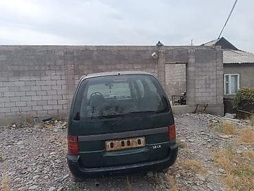 audi 99: Nissan Serena: 1998 г., 1.6 л, Бензин, Минивэн — 2