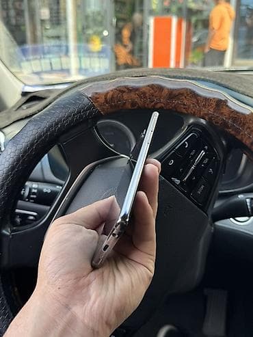 самсунк 8: Samsung Galaxy S10, Б/у, 128 ГБ, цвет - Черный, 2 SIM — 4