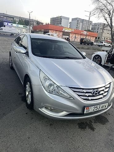 Hyundai Sonata: 2010 г., 2 л, Автомат, Бензин, Седан — 2