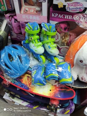 продаю ролик: Новые оригинальные ролики в полном комплекте есть размеры. доставку — 5