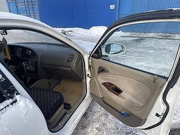 нубир: Daewoo Nubira: 2001 г., 1.6 л, Бензин, Седан — 3