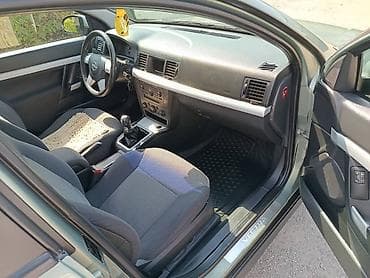 Opel Vectra: 2004 г., 2.2 л, Кол менен иштөөчү, Бензин, Седан — 10