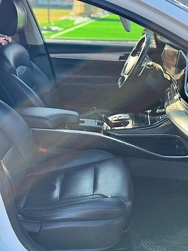 доля: Hyundai Grandeur: 2020 г., 3 л, Автомат, Газ, Седан — 9