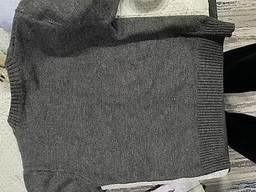 fred perry: Продам поло свитер качество отличное, носила пару раз, стало — 3