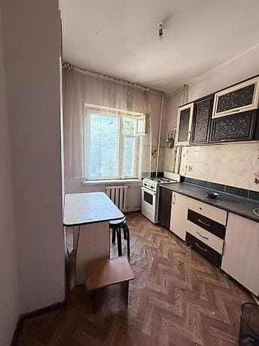 Кыймылсыз мүлк: 2 бөлмө, 52 м², Асанбай мкр 105-серия, 4 кабат, Эски ремонт — 4