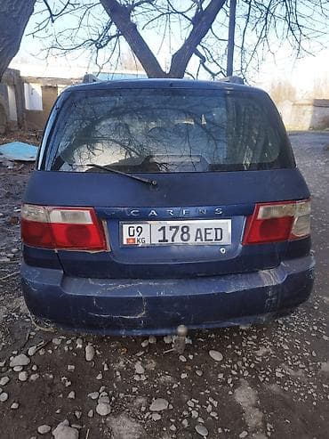 golf variant: Kia Carens: 2004 г., 1.8 л, Универсал — 1