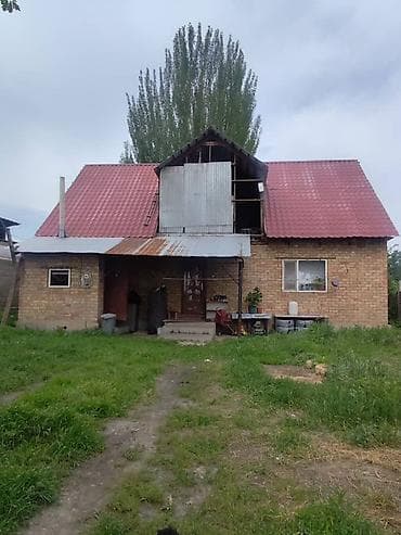 гараж пишпек: Продаётся земельный участок с домом и хозяйственными постройками в — 1