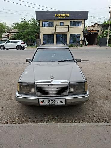 w220 s500: Mercedes-Benz W124: 1990 г., Механика, Универсал — 3