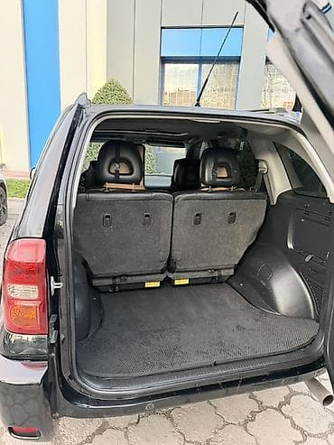 таёт: Toyota RAV4: 2004 г., 2 л, Автомат, Бензин, Кроссовер — 5