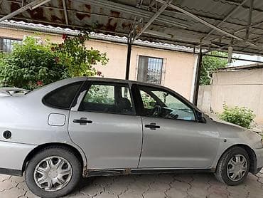 спойлер mugen: Seat Cordoba: 2003 г., Автомат, Лифтбек — 4
