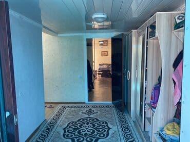 самые дешёвые дома: Үйдүн жарымы, 90 кв. м, 3 бөлмө, Менчик ээси — 5