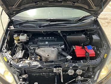 голиф 2: Toyota Ipsum: 2003 г., 2.4 л, Автомат, Бензин, Минивэн — 10