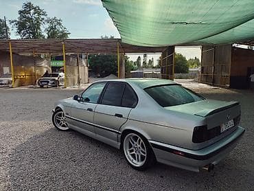 Унаа: BMW 520: 1994 г., Кол менен иштөөчү, Бензин, Седан — 7