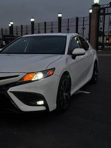 es 200: Toyota Camry: 2019 г., 2.5 л, Автомат, Гибрид, Седан — 7