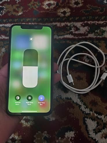 apl: IPhone 11 Pro, Б/у, 256 ГБ, Золотой, Кабель, 68 % — 4