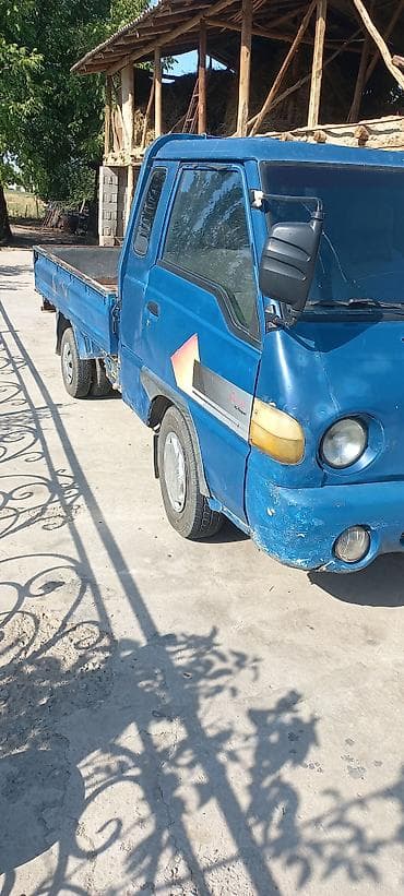 mers c class: Легкий грузовик, Hyundai, Стандарт, Б/у — 2