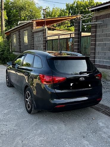 конда стрим: Kia Ceed: 2016 г., 1.6 л, Автомат, Бензин, Универсал — 4