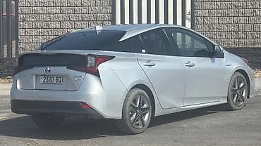 Toyota: Toyota Prius: 2019 г., 1.8 л, Вариатор, Гибрид, Хэтчбэк — 8