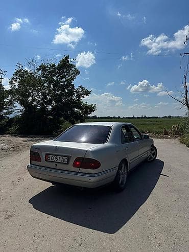 в 210: Mercedes-Benz E-Class: 1998 г., 4.3 л, Автомат, Бензин, Седан — 3