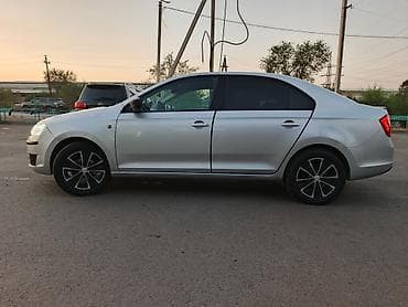 шкода практик: Skoda Rapid: 2014 г., 1.4 л, Механика, Бензин, Хэтчбэк — 8