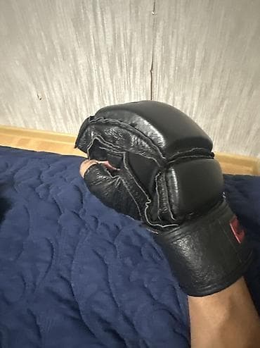 мма набор: Перчатки для единоборств Century (MMA/панкратион/кикбоксинг) - Тип — 2