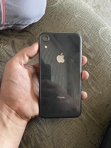 instax 9: IPhone XR, черный цвет - Экран 6.1" Liquid Retina (LCD) с «челкой» — 2