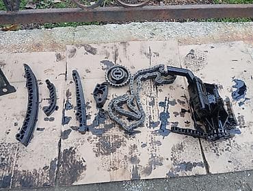 Глушители: Мерс .210.3.2 дизель Состав: - Головка блока цилиндров на 6 цилиндров — 4