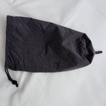 пуховик uniqlo: Пуховик Uniqlo с капюшоном, женский, размер M. - Цвет: темно‑серый. - — 3