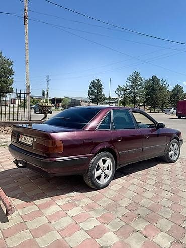 сидения ауди 100: Audi 100: 1992 г., Седан — 4