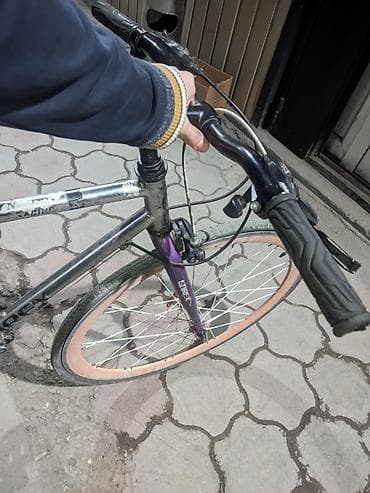 trinx m1000pro: Шоссейный велосипед, Giant, Рама M (156 - 178 см), Б/у — 5