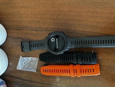 Garmin Instinct — защищённые спортивные часы с GPS. Комплектация: -