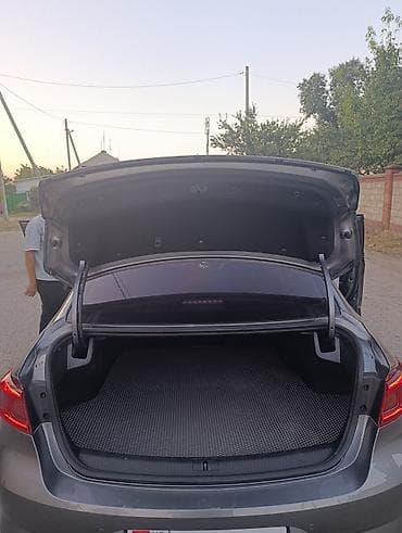 chrysler pt: Renault SM6: 2019 г., 2 л, Автомат, Газ, Седан — 8