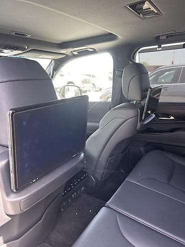 багаж на лексус: Lexus LX: 2022 г., 3.5 л, Автомат, Бензин, Внедорожник — 4