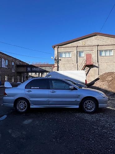 Унаа сатуу: Mitsubishi Lancer: 2006 г., 1.6 л, Кол менен иштөөчү, Бензин, Седан — 3
