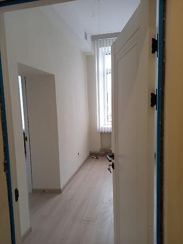 учебный класс: Сдаю офисное помещение, 44 кв.м (2 комнаты) 60 000 сом. Адрес — 2