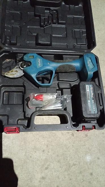 Ручные секаторы